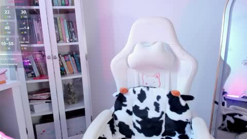 agathablair4 online show from June 1, 4:30 pm