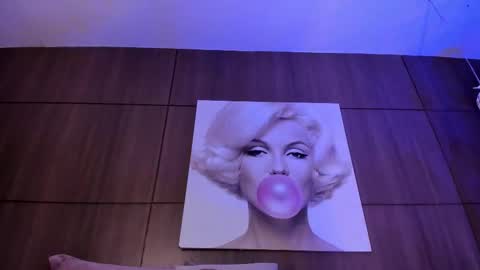    online show from March 1, 12:26 am