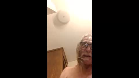 agedhardwood59618233 online show from October 2, 7:29 am