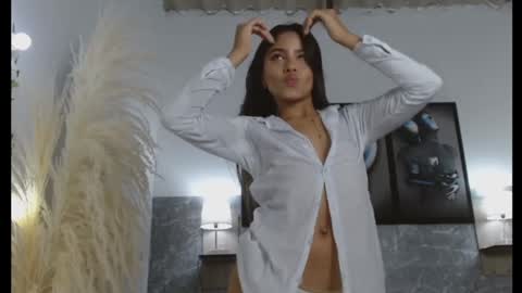 aghata walkerl online show from January 17, 9:50 pm