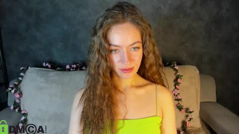 agnes wells online show from November 17, 9:34 am