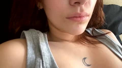 Snapshot of agnes_your chatting on October 20, 10:31 am Agnes online show from October 20, 10:31 am