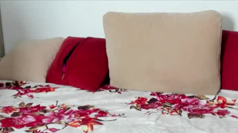 AhriAngel  OF ahriangel online show from December 17, 3:30 pm