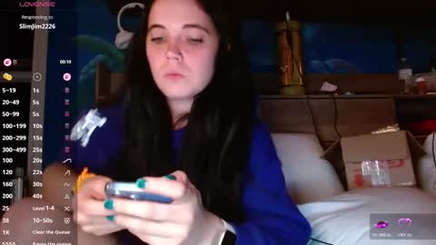 Kat online show from April 28, 4:06 am