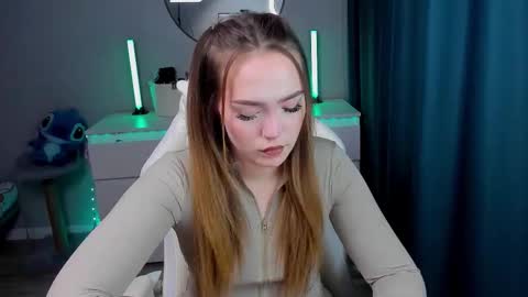 ai__girl online show from September 20, 4:32 pm