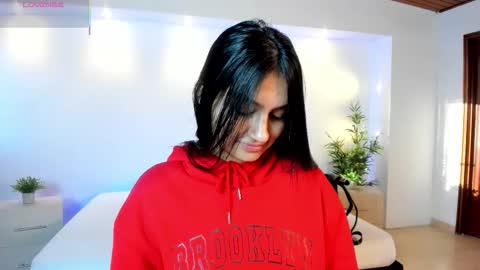 aidajoness online show from March 19, 11:37 am