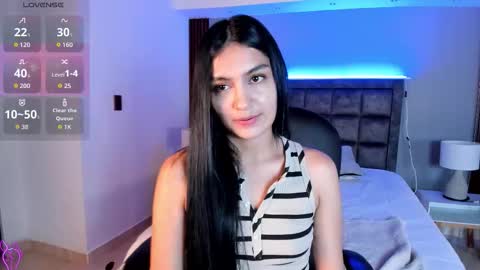 aidajoness online show from February 26, 11:46 am