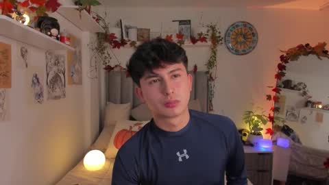 A H  online show from November 11, 12:57 am