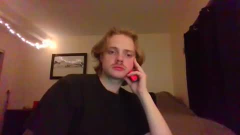 aidenisdunn online show from April 8, 12:30 pm