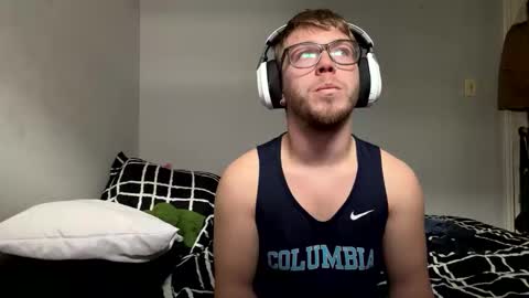 aidenrileysheehy19 online show from January 18, 3:43 pm