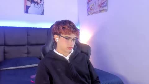 Aiden  online show from October 14, 12:08 pm