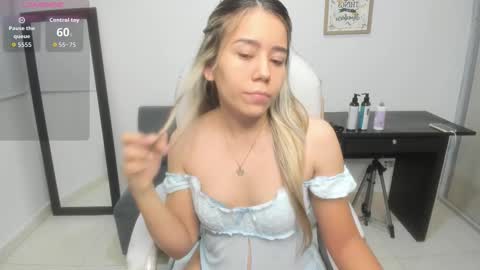 Ailyn online show from October 5, 9:50 am