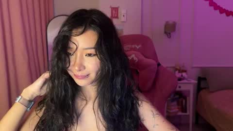 Aime  online show from March 4, 5:15 am