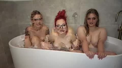 Aimee Jay online show from February 21, 10:39 am