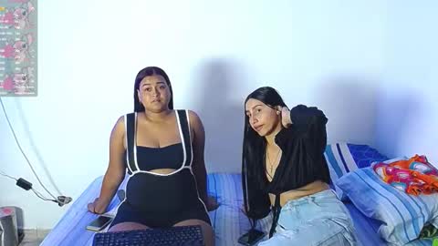 aisha_stacey0410 online show from November 11, 4:25 am