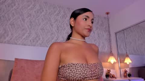 Aisha online show from March 6, 9:53 pm