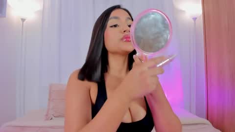 Aisha online show from April 19, 4:02 am