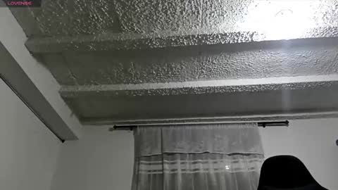 aishelyng20 online show from October 16, 11:14 pm