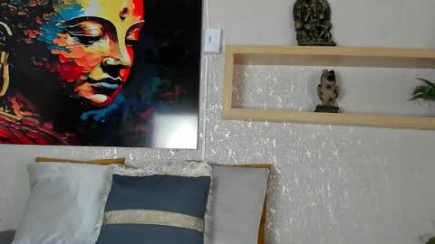 little aitana  online show from February 17, 4:00 am