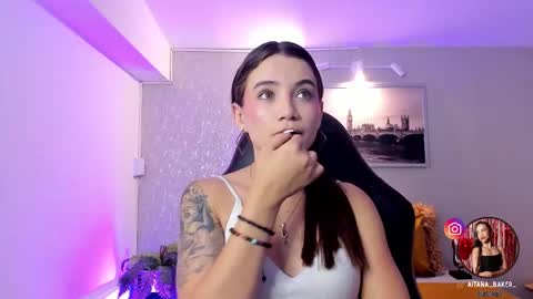 Snapshot of aitana_baker_ chatting on October 1, 8:08 pm little aitana  online show from October 1, 8:08 pm