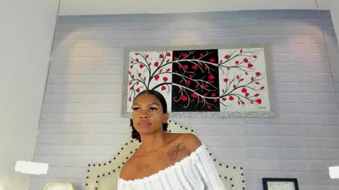 Aitana  online show from November 5, 11:51 pm