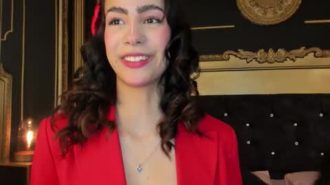 Aitana online show from December 1, 12:25 pm