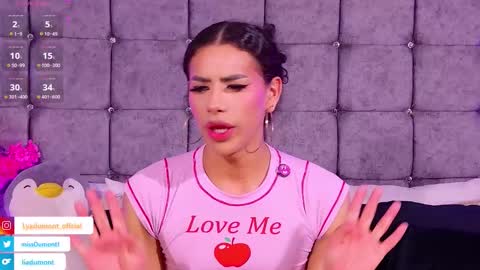 Queen Dumont   online show from February 20, 6:26 am