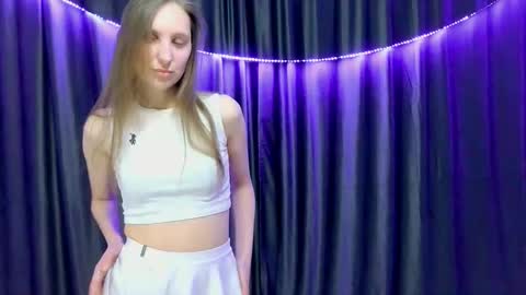 aivitina online show from March 5, 4:27 pm