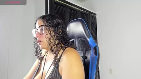 Aixa Burgos online show from October 10, 12:22 pm