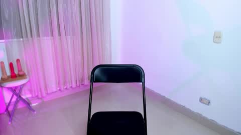 sofia online show from February 6, 12:58 am