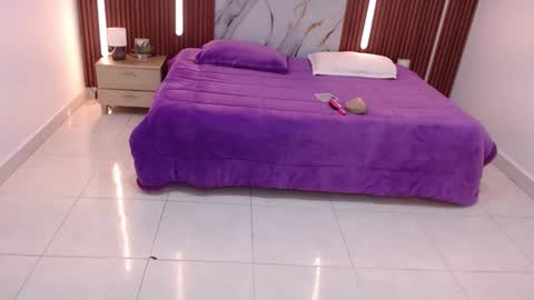 AIXA  online show from September 12, 12:29 pm