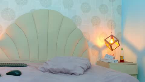 AIXA online show from November 22, 9:13 pm