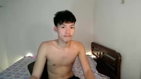 aj_daksxx online show from February 1, 5:10 pm