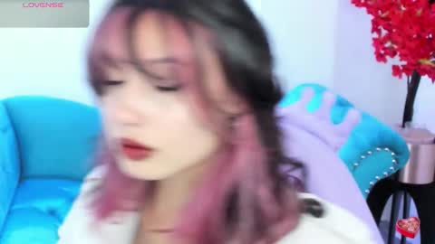 Azaka  online show from February 19, 12:26 pm