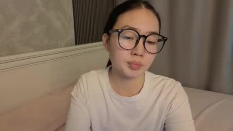 Kim online show from September 13, 5:48 pm