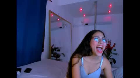 akiraa_hime online show from December 15, 4:41 am