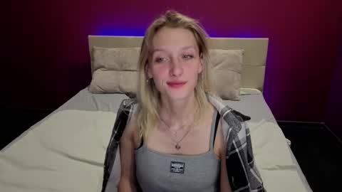 akiro_kim online show from February 4, 2:48 am