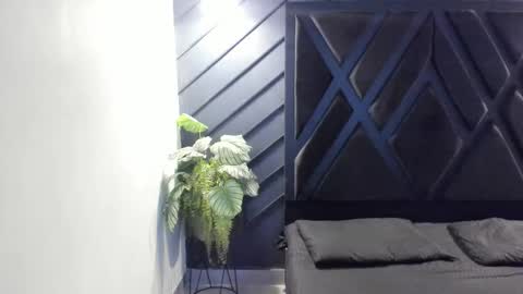 ALAHIA online show from September 16, 11:23 am