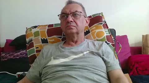 alain5159 online show from April 7, 8:16 am