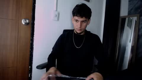 alan__smith online show from January 16, 7:56 pm