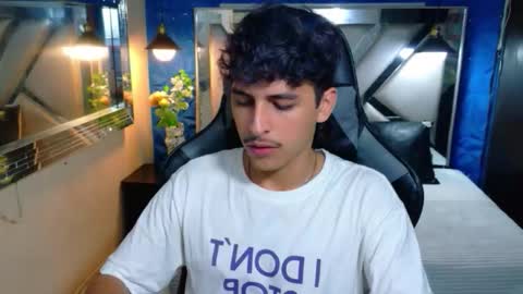 alan del reyy online show from February 18, 2:00 am