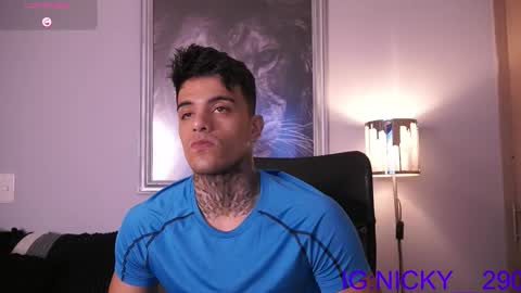 alan_morrys online show from March 14, 8:35 pm