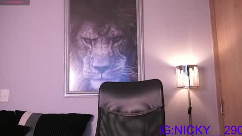 alan_morrys online show from March 10, 2:49 am