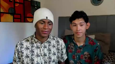 Alan and Criss - WE JUST FRIENDS WITH BENEFITS BOTH VERS online show from November 16, 5:37 pm