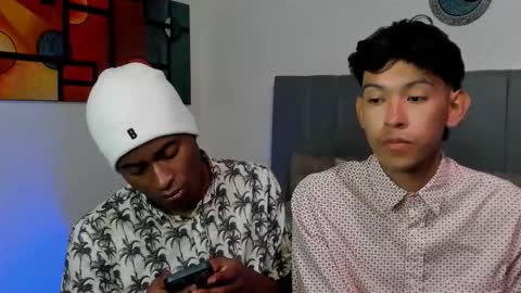 Alan and Criss - WE JUST FRIENDS WITH BENEFITS BOTH VERS online show from December 2, 12:53 am