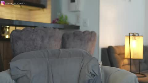 Alana Gasparini online show from April 20, 8:34 pm