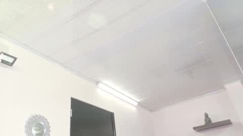 Maeve  online show from October 31, 11:32 am