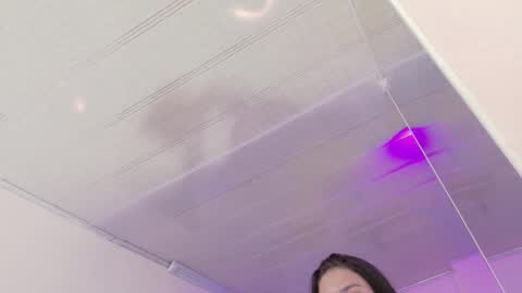 Maeve  online show from November 3, 11:44 am