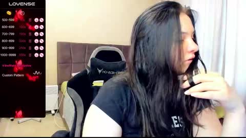 Snapshot of alanabrox chatting on September 17, 11:35 am Julia online show from September 17, 11:35 am