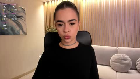 Alana online show from October 17, 12:31 pm